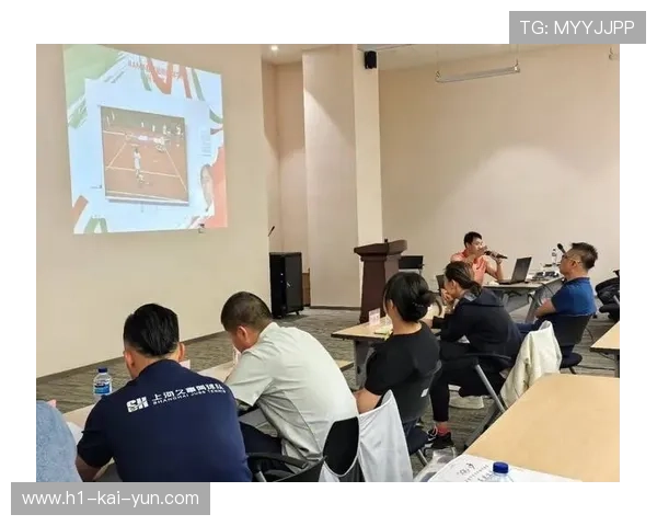 网球俱乐部开展基层教练员继续教育与实践交流,网球俱乐部教练员管理制度 网球俱乐部开展基层教练员继续教育与实践交流,网球俱乐部教练员管理制度